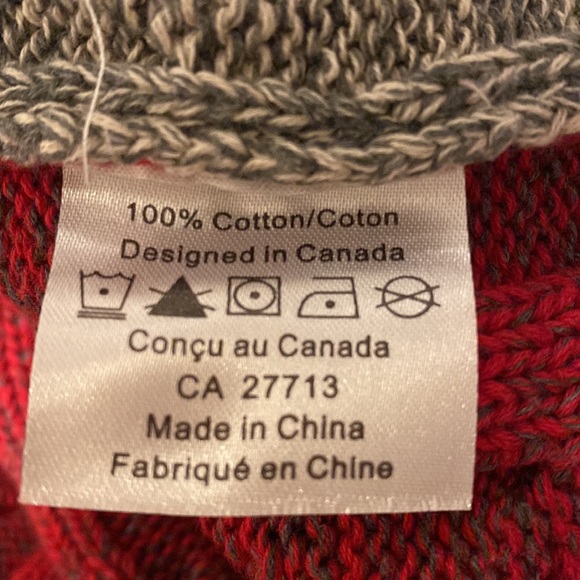 Calgary stampede sweater - Picture 4 of 4